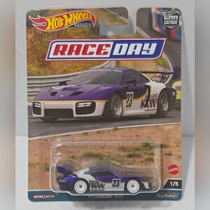 Hot Wheels Premium Race Day Porsche 935